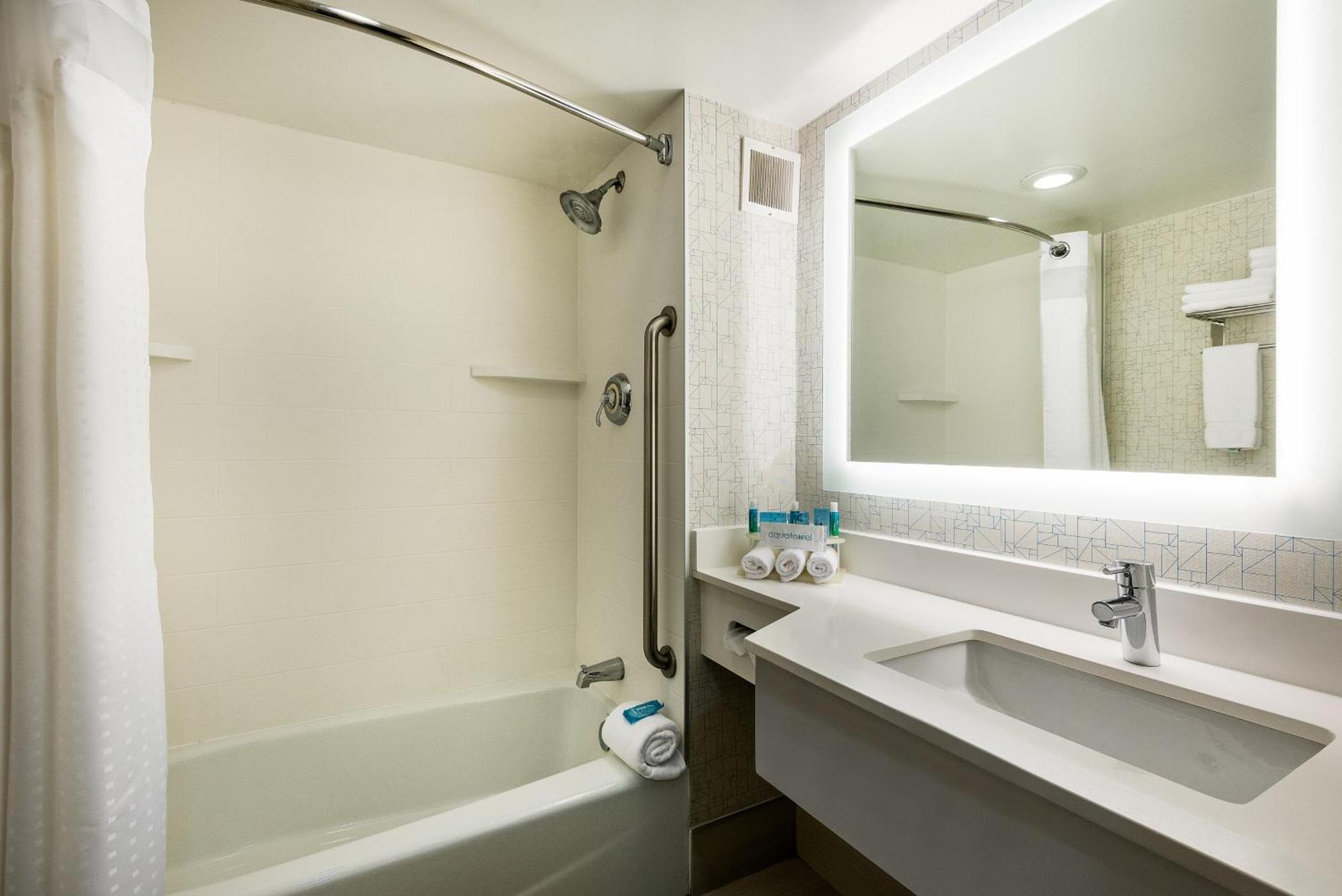 The Albany Hotel 외부 사진